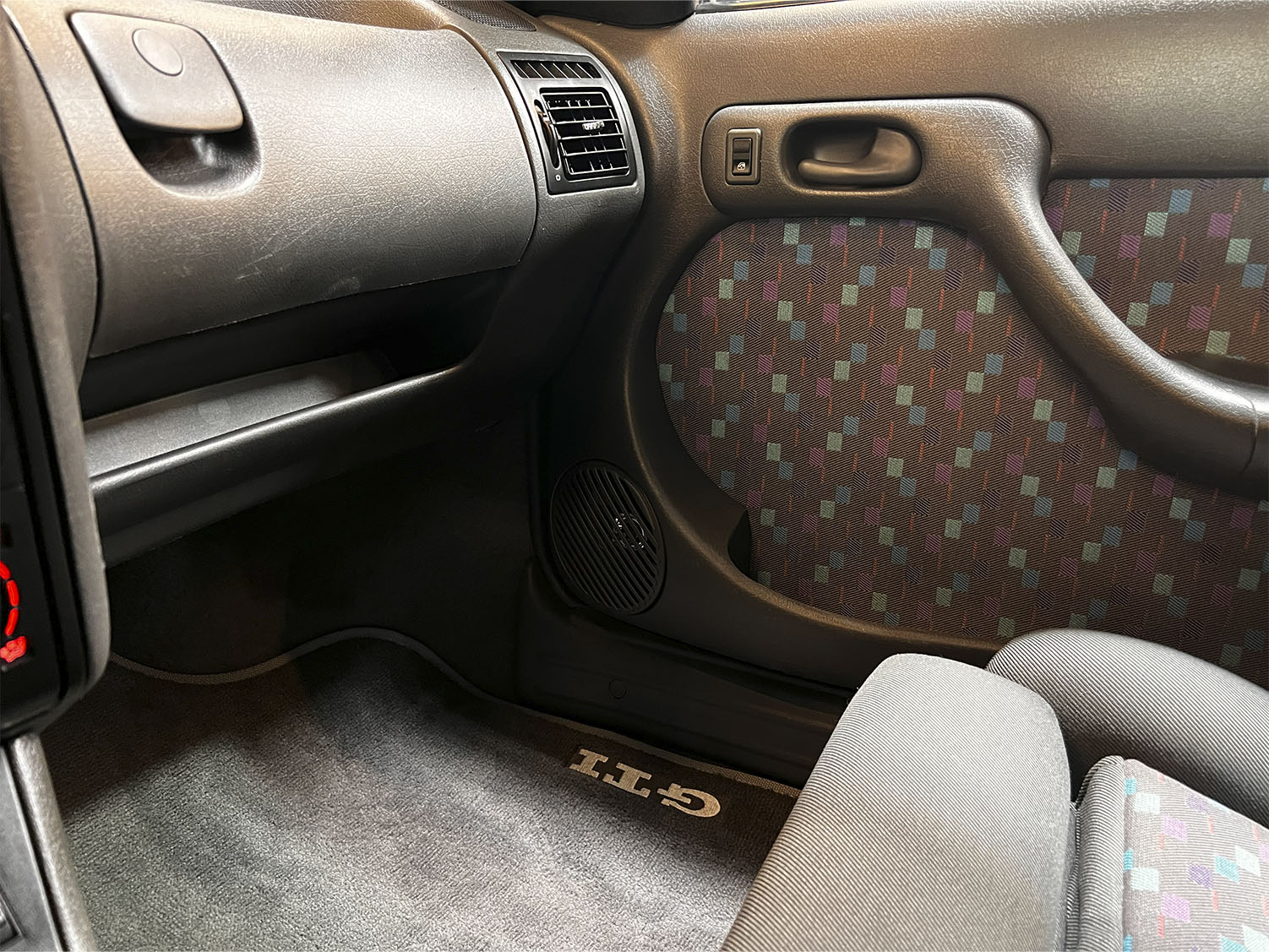 Wolkswagen Gol GTI 2000_0009_IMG_6556