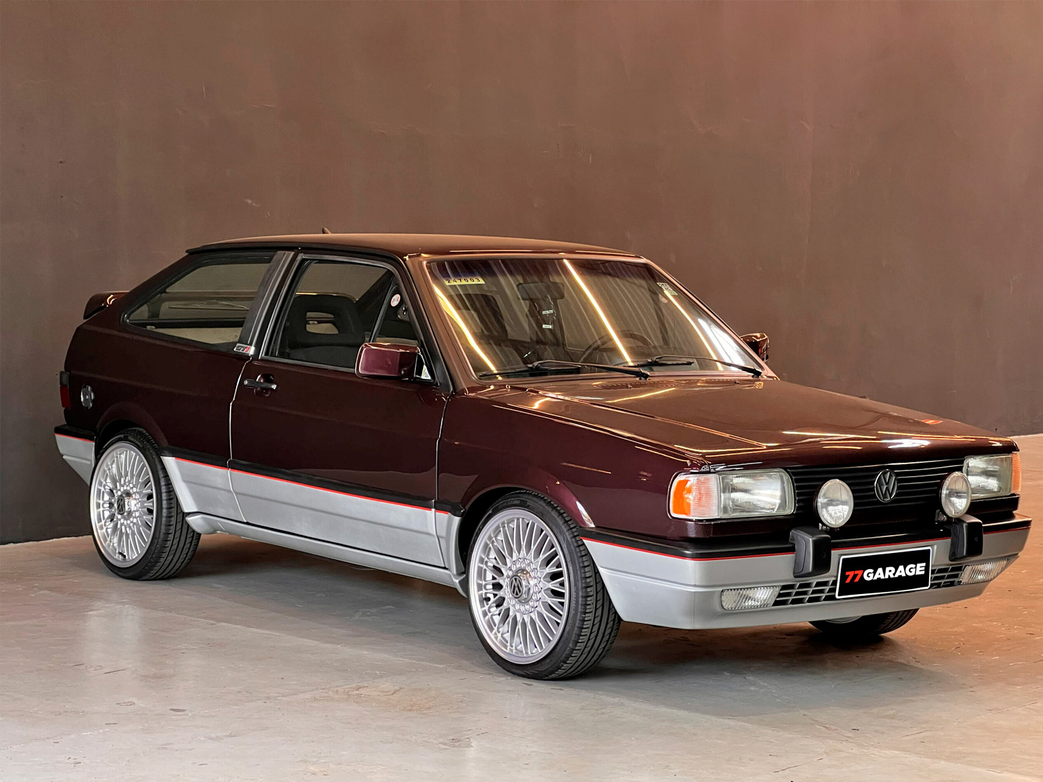 01Volkswagen-Gol-GTi