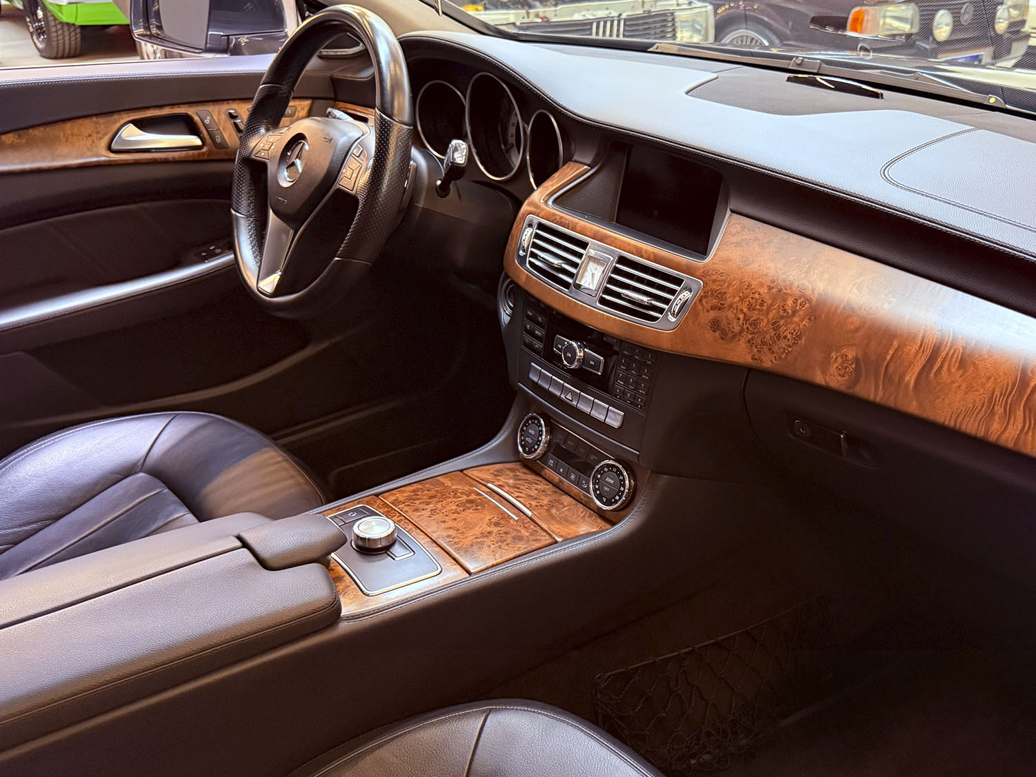 Mercedes-benz-CLS_0001_IMG_5429