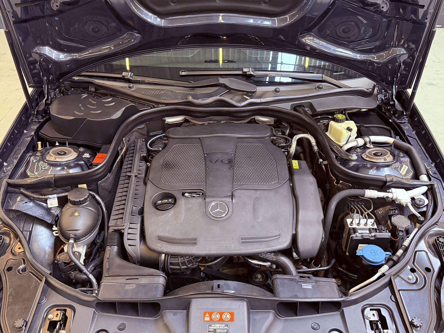 Mercedes-benz-CLS_0005_IMG_5422