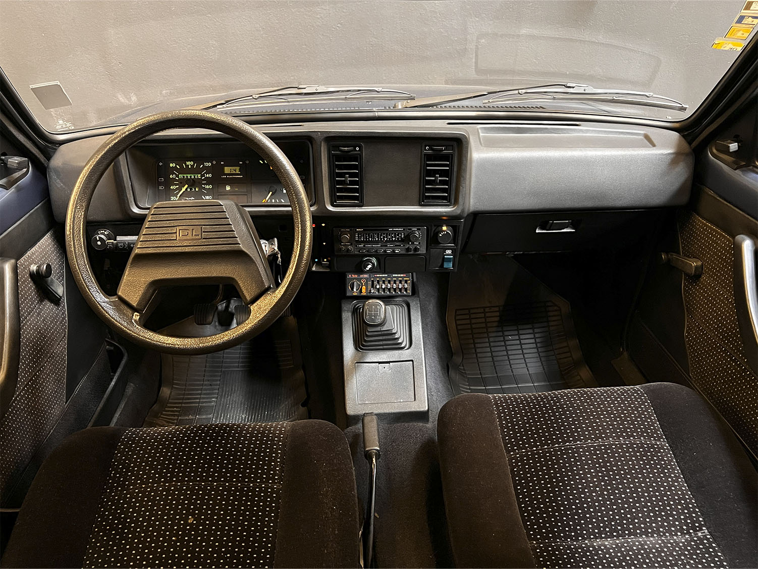 Chevrolet-chevette (15)
