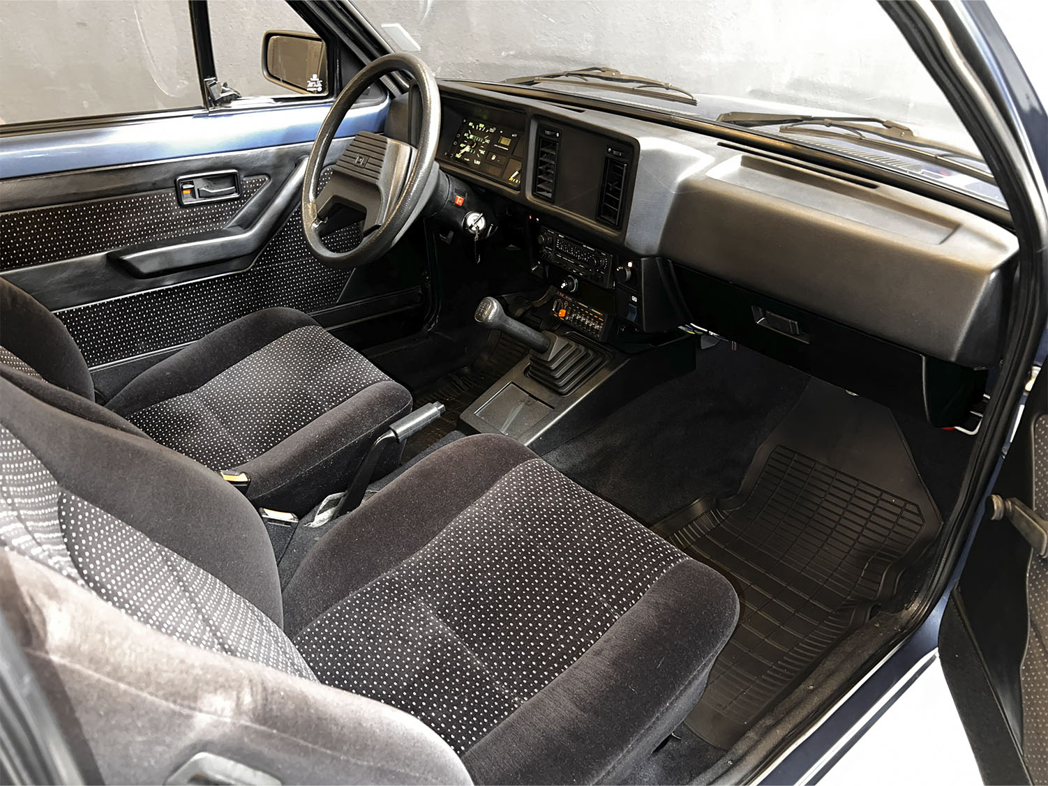 Chevrolet-chevette (21)